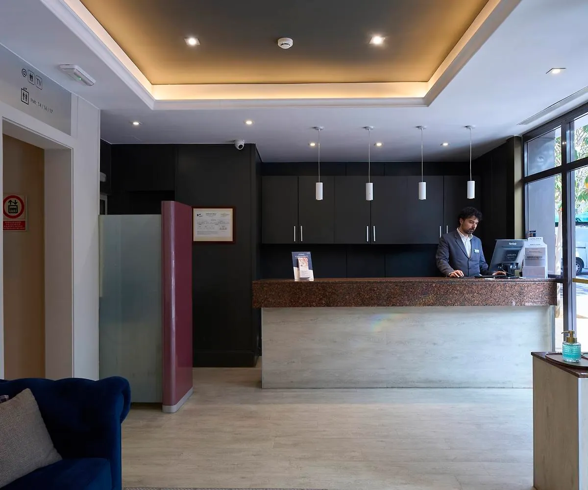 Catalonia Castellnou Hotel Barcelona