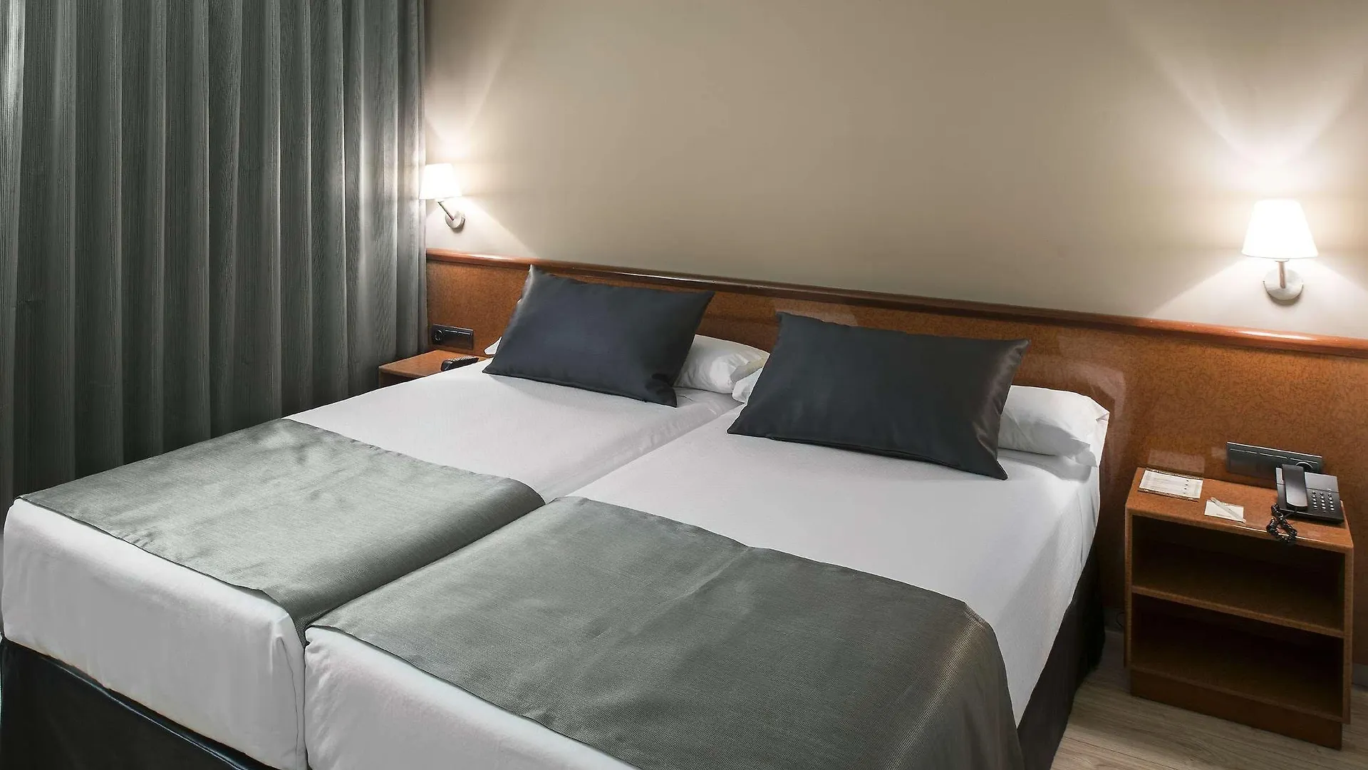 Hotel Catalonia Castellnou Barcelona