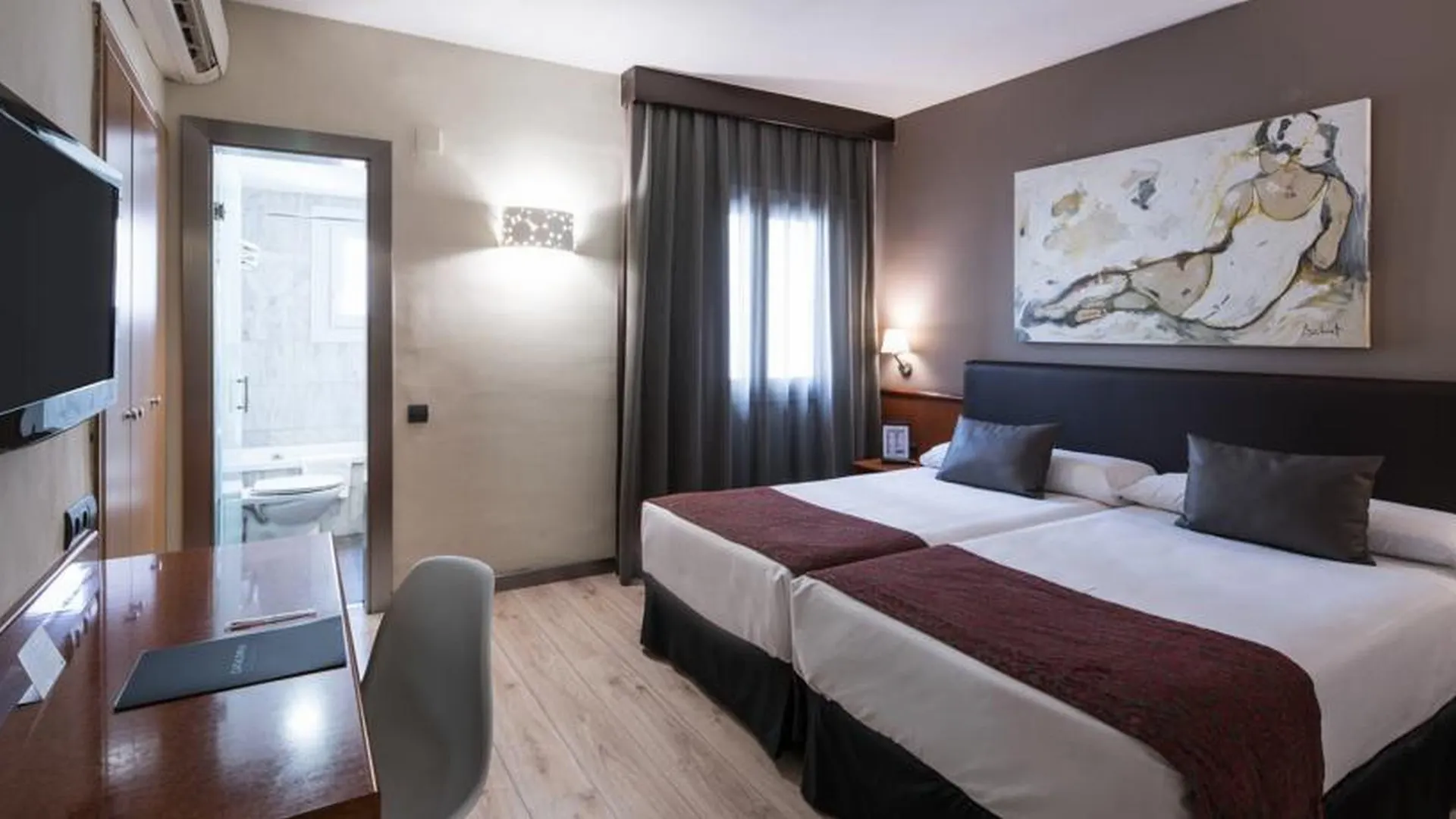 Hotel Catalonia Castellnou Barcelona