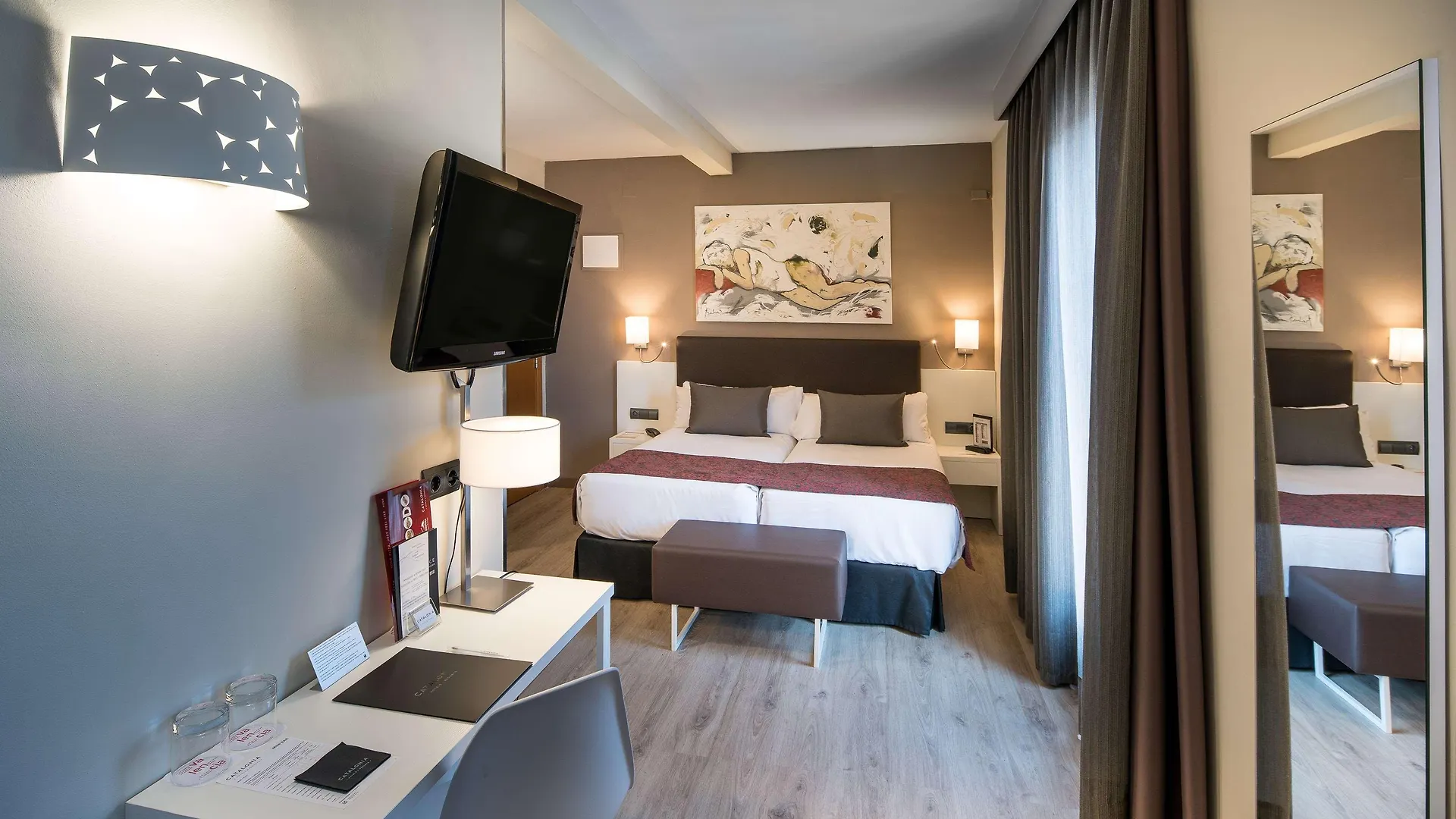 Catalonia Castellnou Hotel Barcelona