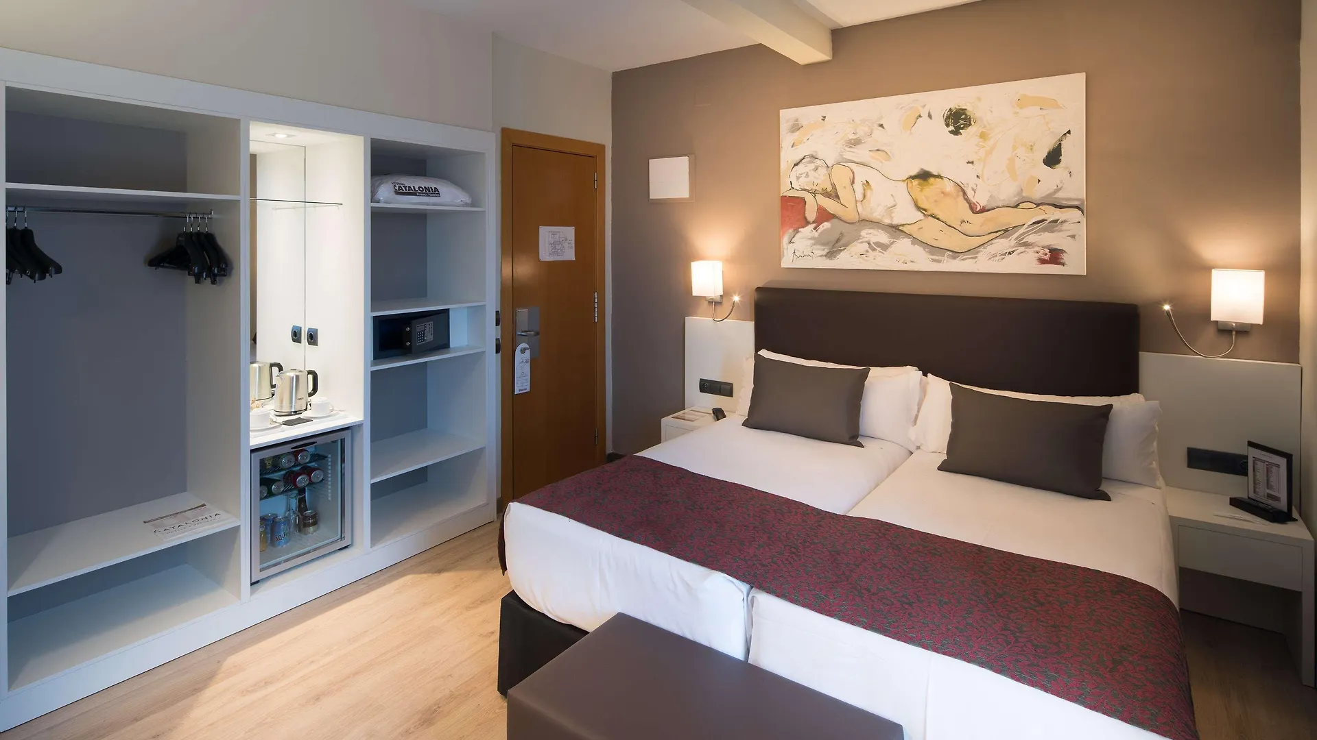 Catalonia Castellnou Hotel Barcelona